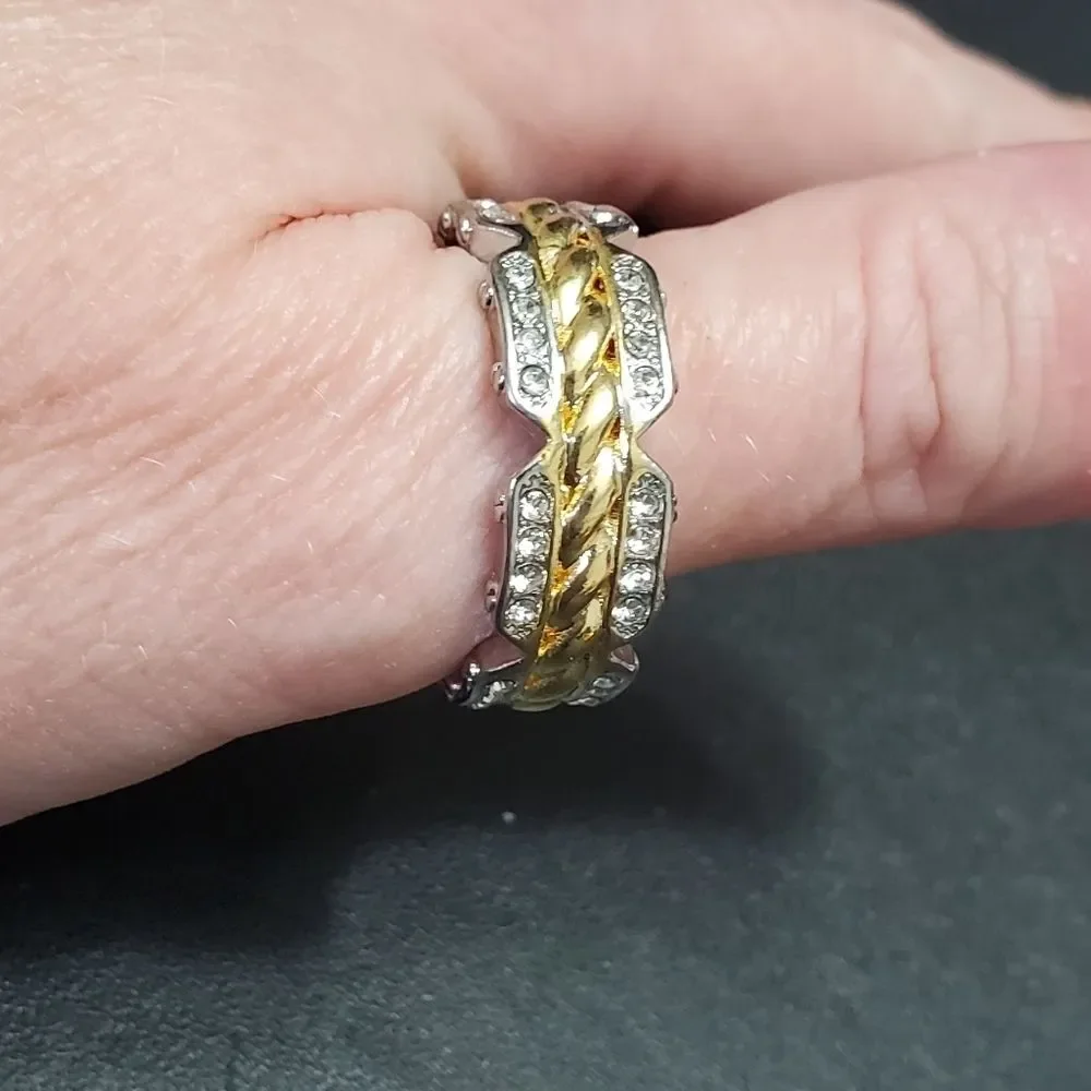 Two-tone rhinestone ring size 10